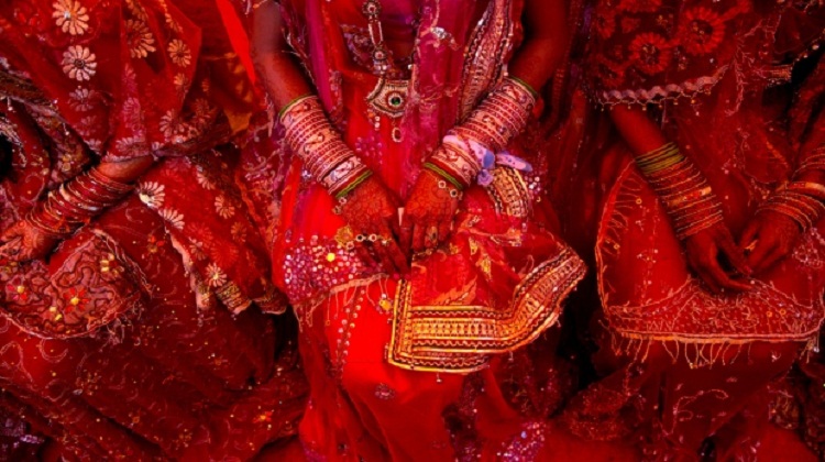 ‘WANTED: Girl – Tall, Slim & FAIR….’ What’s With That Indian Fetish For A Fairer Skin?