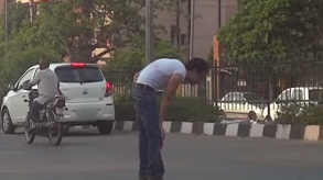 Will you help a stranger who is bleeding badly and asking  for help? Here is why you won’t.