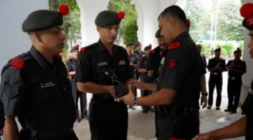 The real life Rajnikanth from Indian Army who fought 40 guys alone. Have you heard of him?