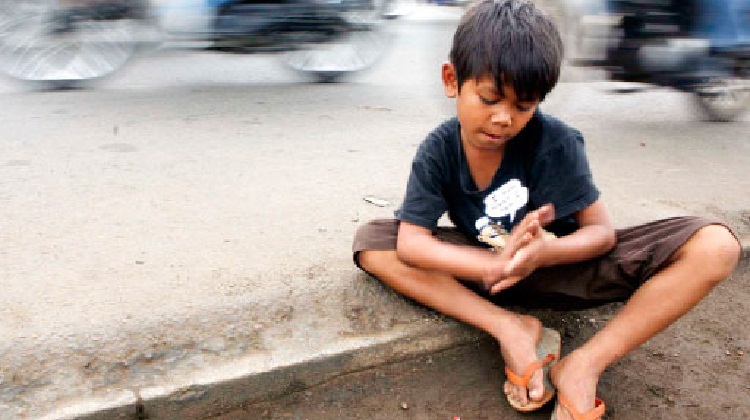 The Kid Who Tugged At My Kurta Was Not ‘Pagal’. So Why Are Such Kids Treated Like One?