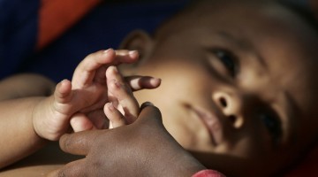 The Story Of A 7 Year Boy Who Was Abandoned By His Parents Proves That Humanity Still Exists