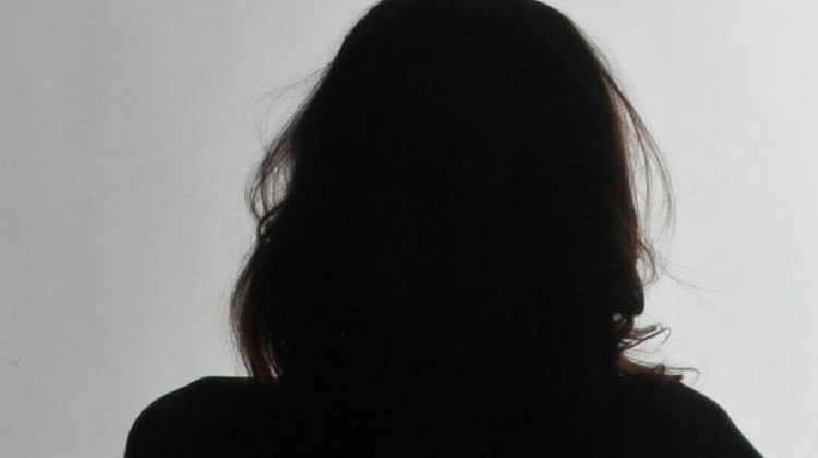 She Was Forced To Change As She Had ‘To Fit’ In His Family. When She Did, They All Left!