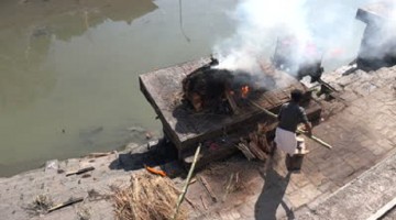 Funeral – A Place To Gossip, Brag, Complain, Eat Jalebis, And Then Maybe Some Fake Empathy