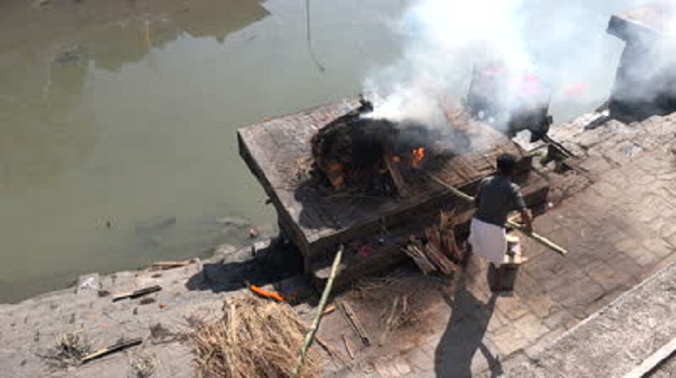 Funeral – A Place To Gossip, Brag, Complain, Eat Jalebis, And Then Maybe Some Fake Empathy