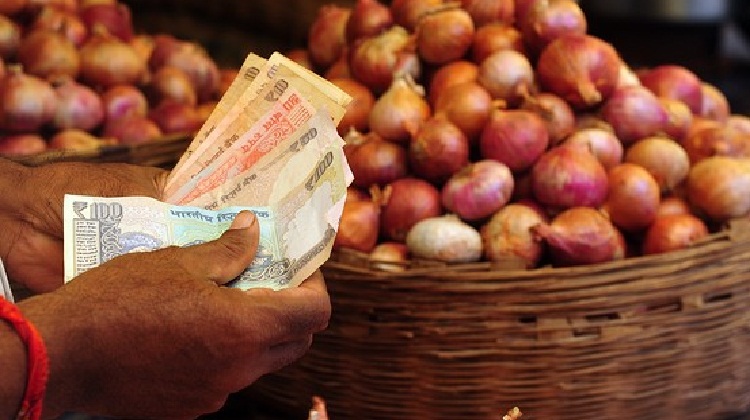 Here Is Why You Should Happily Pay Rs. 60/kg For Onions, Instead Of Cribbing About It