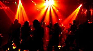 What Is It Like Being In A Pub For A Girl? Partying Comes At A Price!