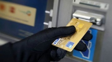 A Man In Gurgaon Stole Money From My Debit Card. This Is How I Got It Back.