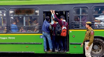 people in delhi bus