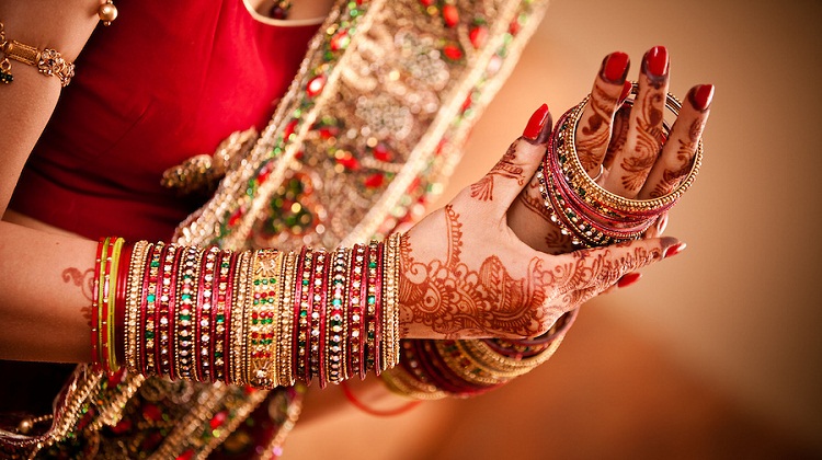 Here’s How Degrees Are Getting Women Married Instead Of Helping Them Get A Job!