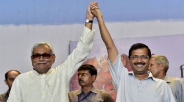 Nitish Meets Lalu Meets Kejriwal Meets Rahul. All For Modi. Principles? Who Cares!