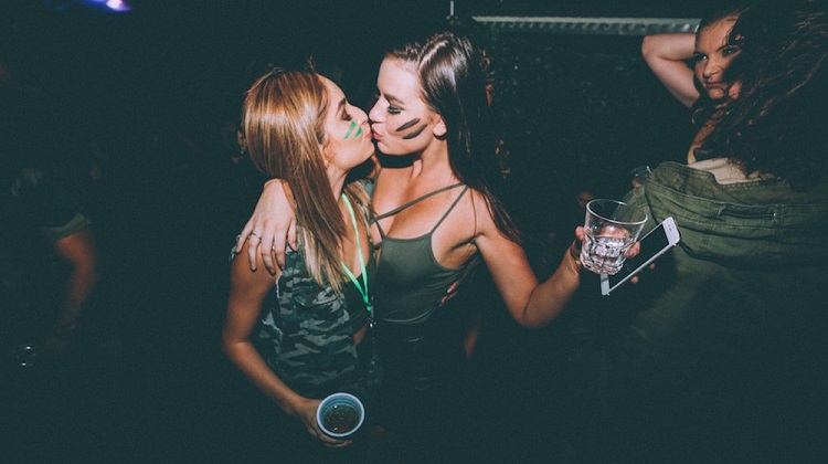 This Defining Move By A Nightclub In Bangalore Is Breaking All Stereotypes Around Same Sex Relationships